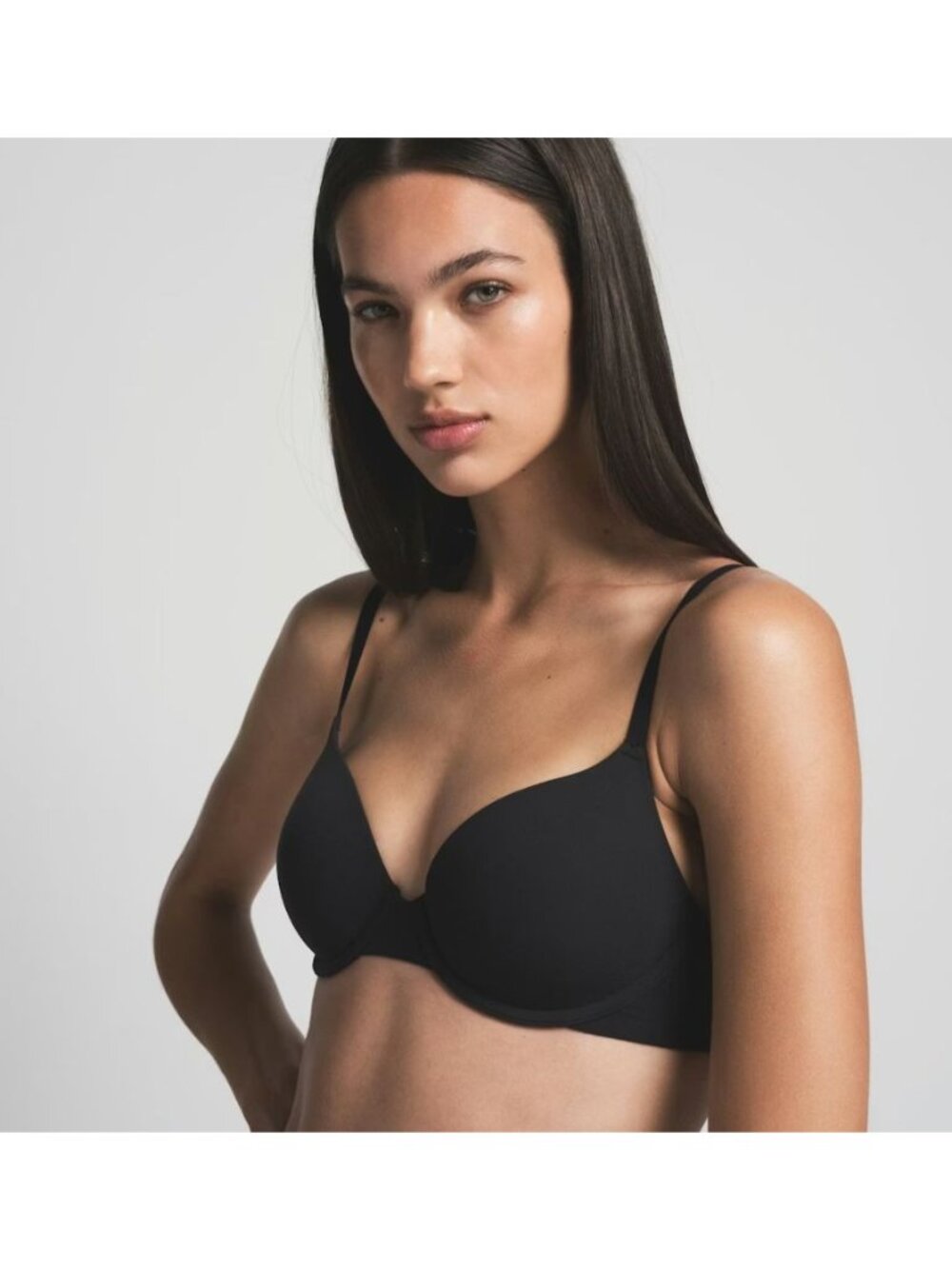 SKIMS Fits Everybody T Shirt Bra Onyx Size 38DDDD NWT